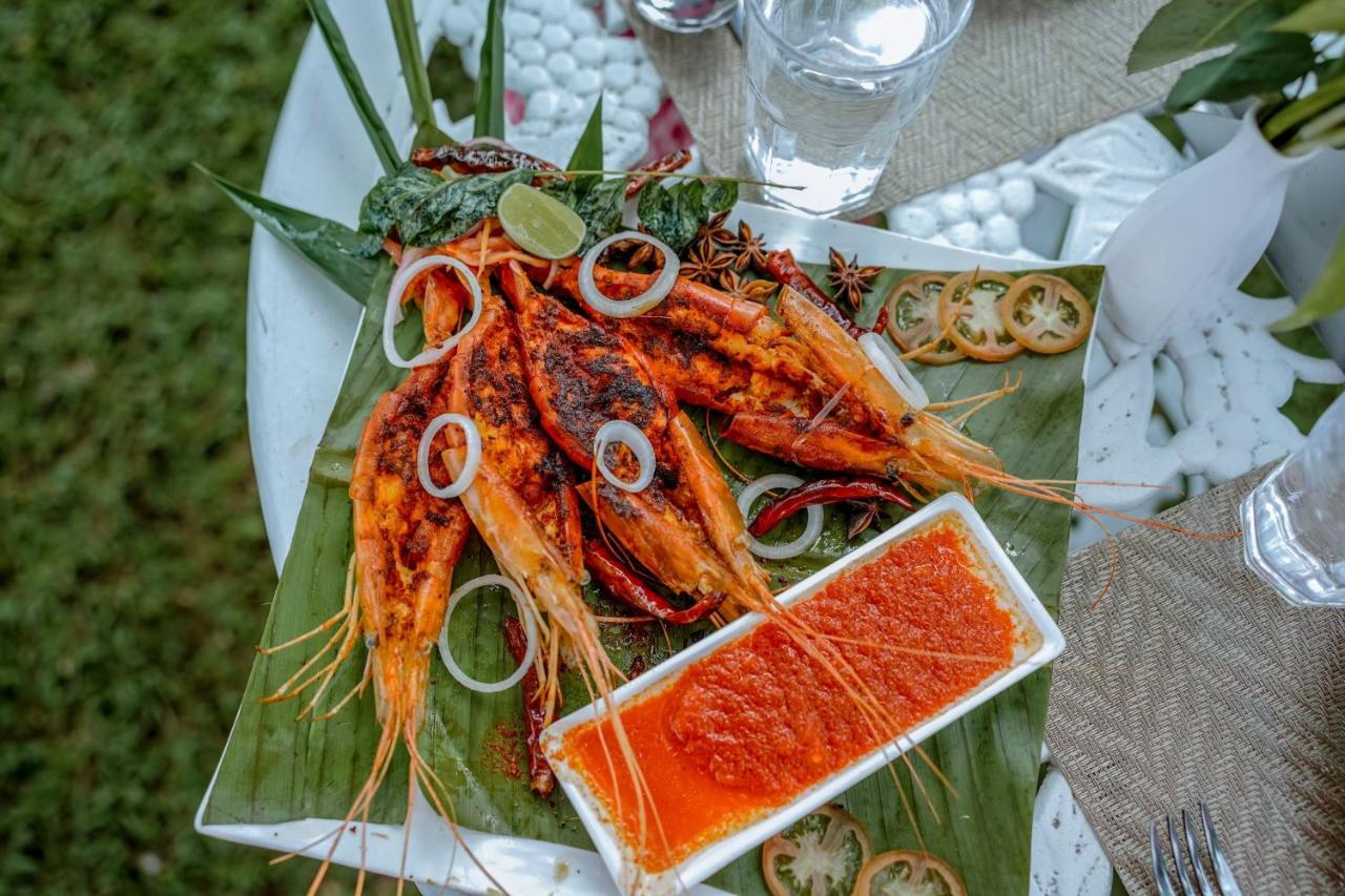 The World Backwaters, Alleppey Кумараком Екстериор снимка